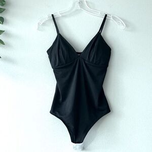 Express Body Contour Silky V-neck Thong Bodysuit
